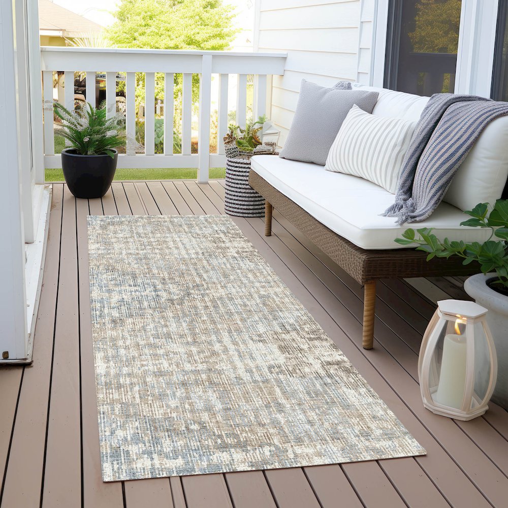 Machine Washable Indoor/Outdoor Chantille Putty 2'3" x 7'6" Runner Rug. Picture 6