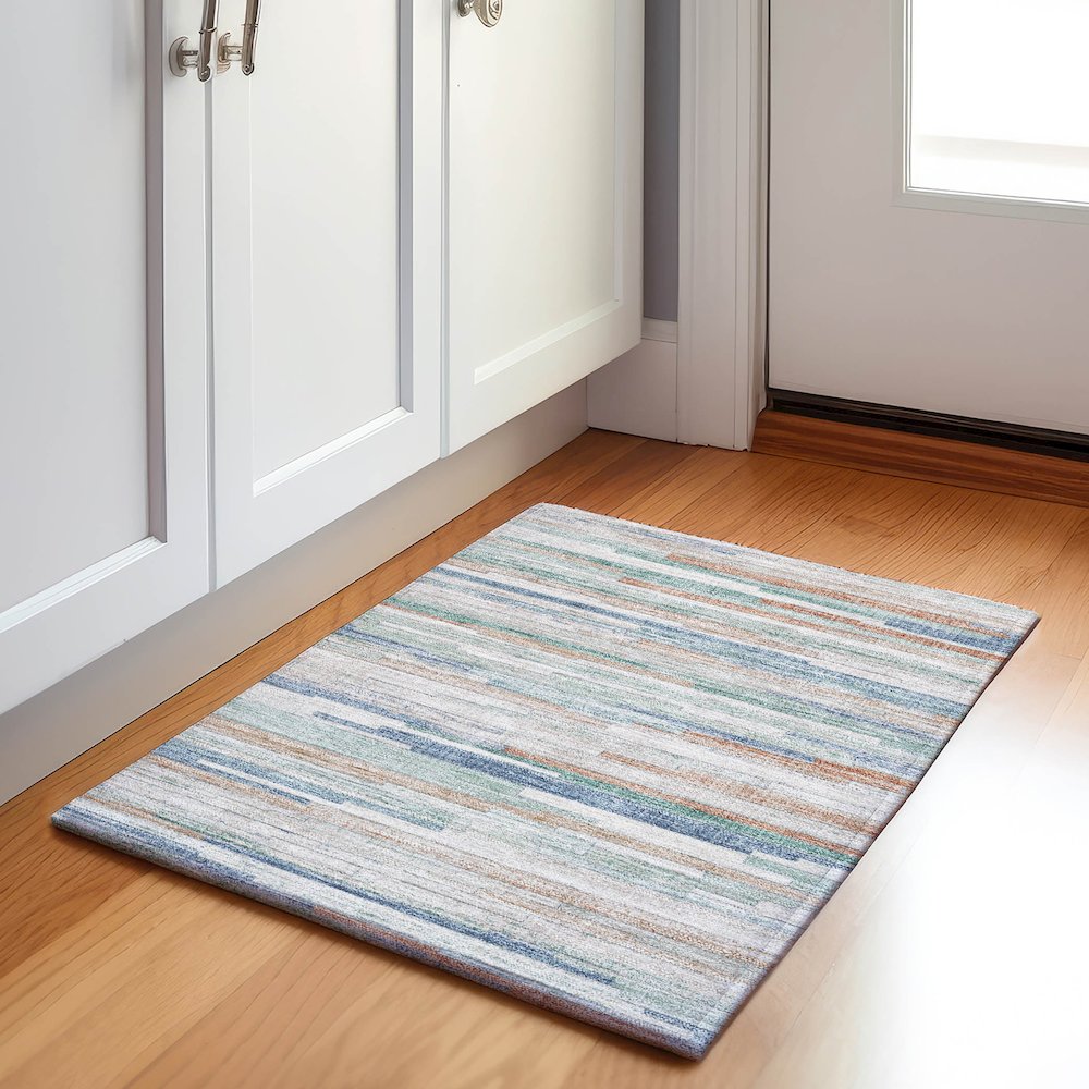 Machine Washable Indoor/Outdoor Chantille Linen 1'8" x 2'6" Rug. Picture 5
