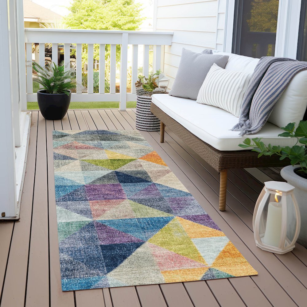 Machine Washable Indoor/Outdoor Chantille Putty 2'3" x 7'6" Runner Rug. Picture 6