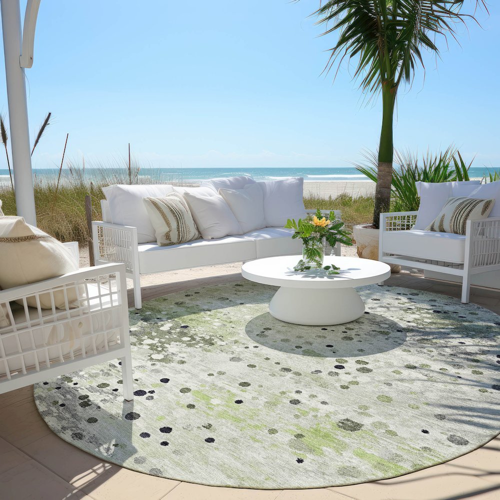 Machine Washable Indoor/Outdoor Chantille Aloe 8' x 8' Round Rug. Picture 6