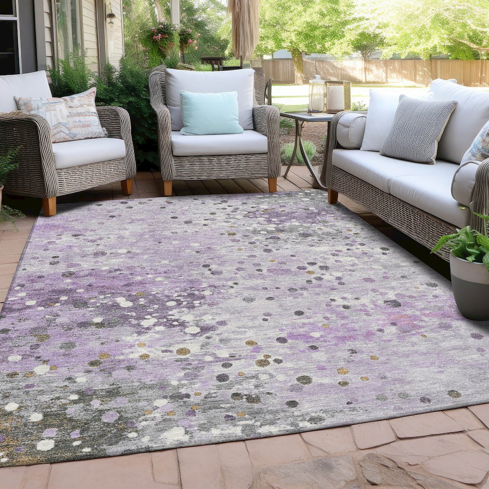 Machine Washable Indoor/Outdoor Chantille Lavender 2'6" x 3'10" Rug. Picture 7