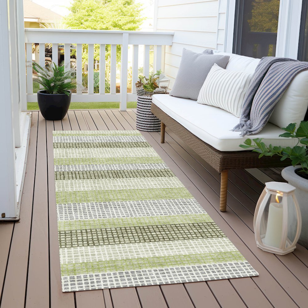 Machine Washable Indoor/Outdoor Chantille Aloe 2'3" x 7'6" Runner Rug. Picture 6