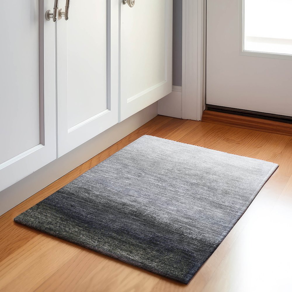 Machine Washable Indoor/Outdoor Chantille Silver 1'8" x 2'6" Rug. Picture 5
