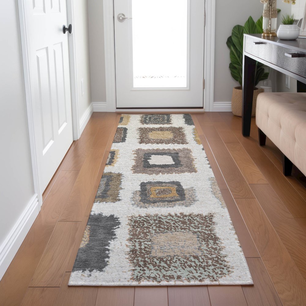 Machine Washable Indoor/Outdoor Chantille Ivory 2'3" x 7'6" Runner Rug. Picture 5