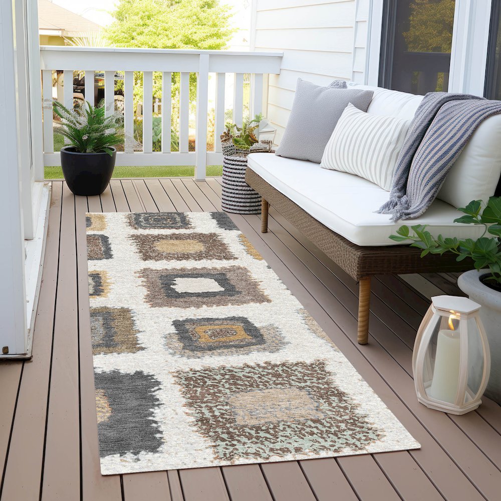 Machine Washable Indoor/Outdoor Chantille Ivory 2'3" x 7'6" Runner Rug. Picture 6
