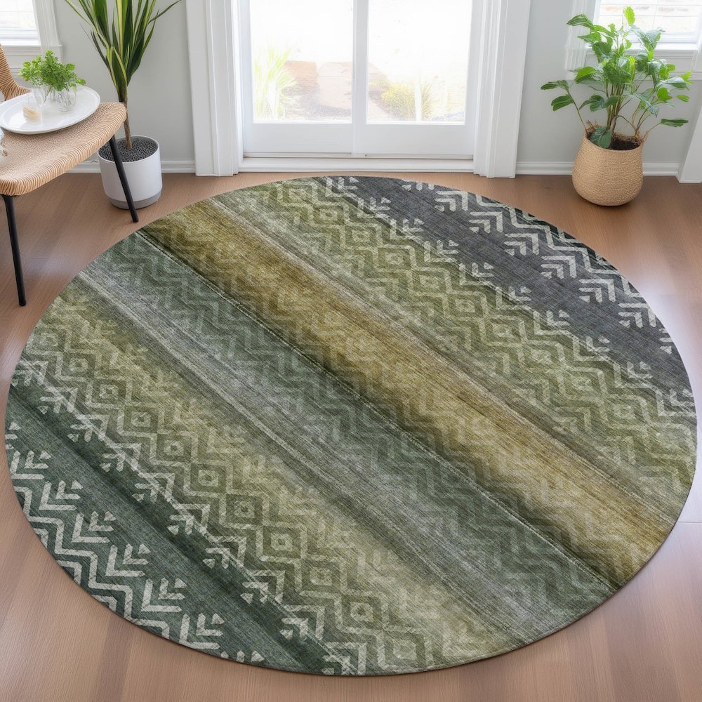 Machine Washable Indoor/Outdoor Chantille ACN2042 Green 8' x 8' Round Rug. Picture 5