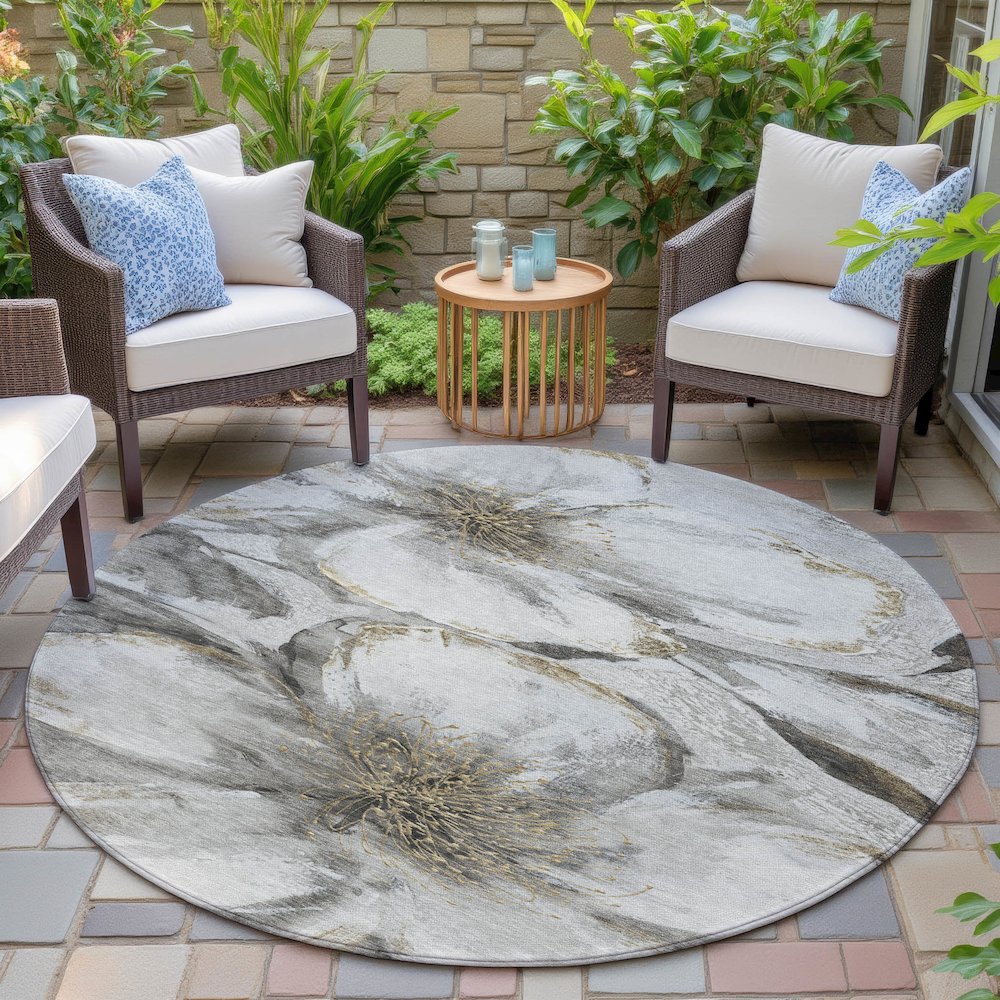 Machine Washable Indoor/Outdoor Chantille ACN2055 Silver 8' x 8' Round Rug. Picture 6