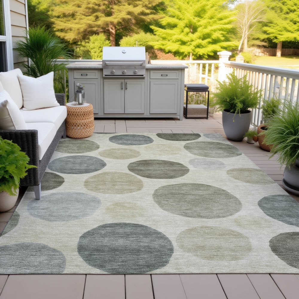 Machine Washable Indoor/Outdoor Chantille ACN2062 Taupe 2'6" x 3'10" Rug. Picture 7