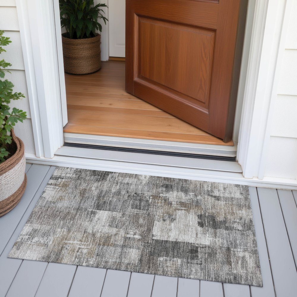 Machine Washable Indoor/Outdoor Chantille ACN2069 Pewter 1'8" x 2'6" Rug. Picture 6