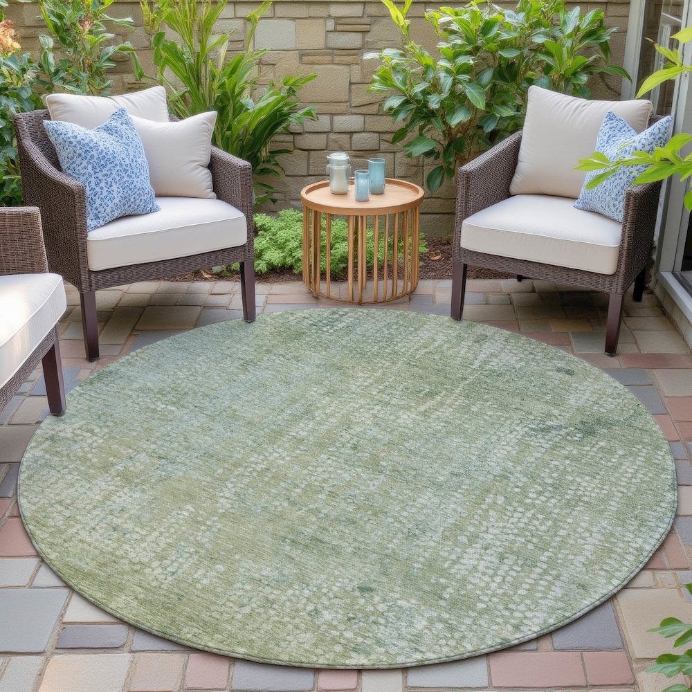 Machine Washable Indoor/Outdoor Chantille ACN2087 Green 8' x 8' Round Rug. Picture 6