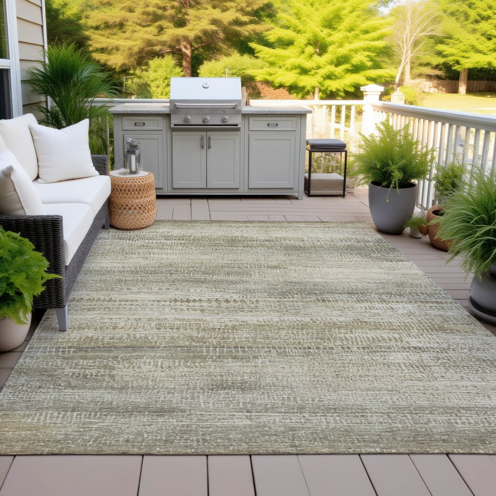 Machine Washable Indoor/Outdoor Chantille ACN2089 Taupe 2'6" x 3'10" Rug. Picture 7