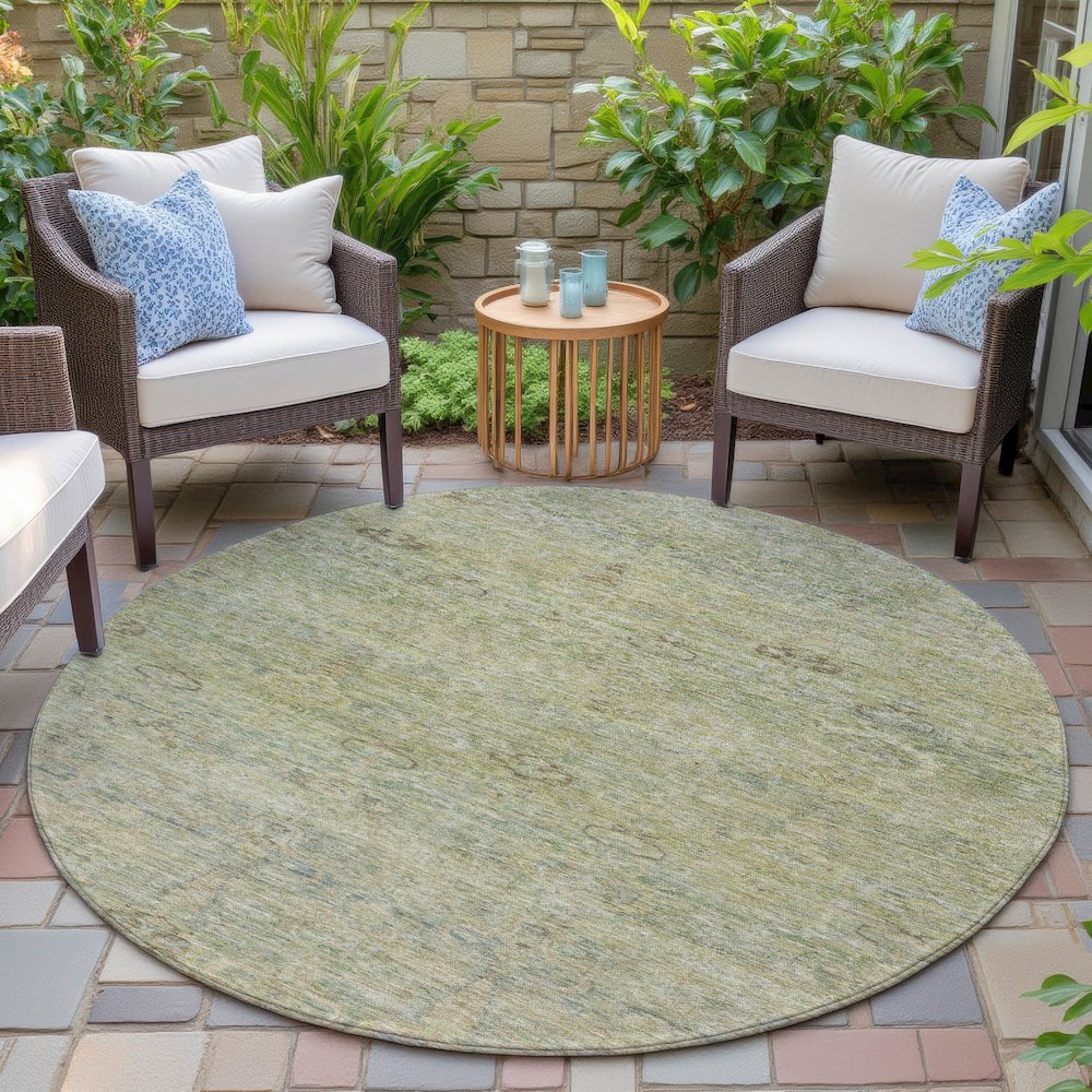 Machine Washable Indoor/Outdoor Chantille ACN2090 Green 8' x 8' Round Rug. Picture 6