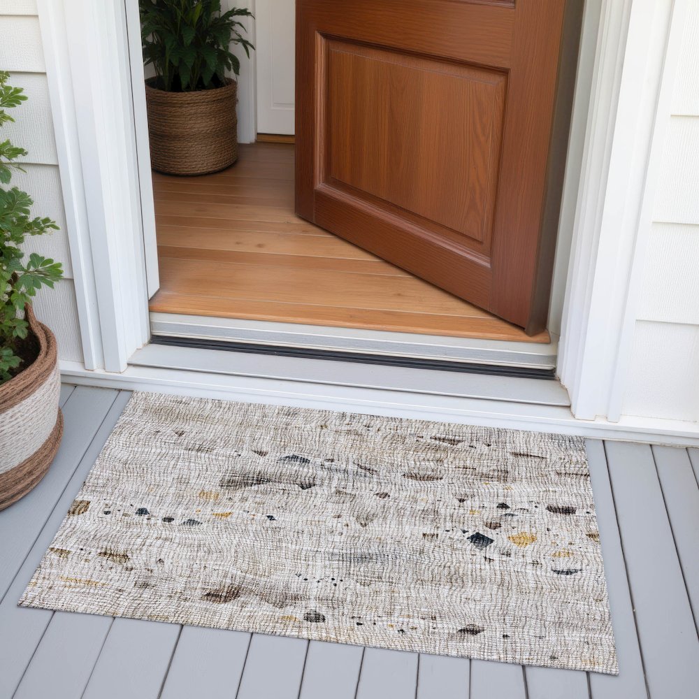 Machine Washable Indoor/Outdoor Chantille ACN2092 Linen 1'8" x 2'6" Rug. Picture 6