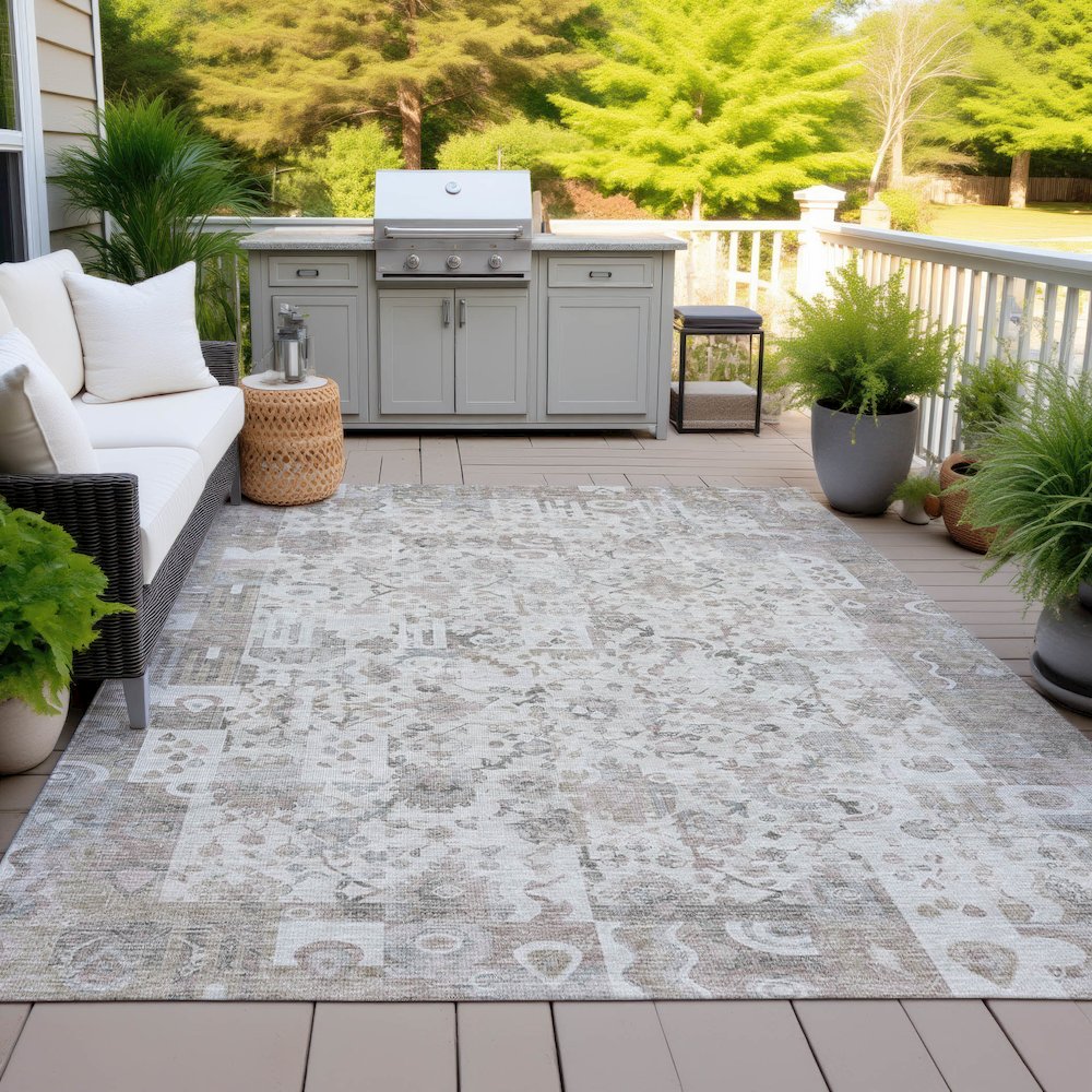Machine Washable Indoor/Outdoor Chantille ACN2099 Taupe 2'6" x 3'10" Rug. Picture 7