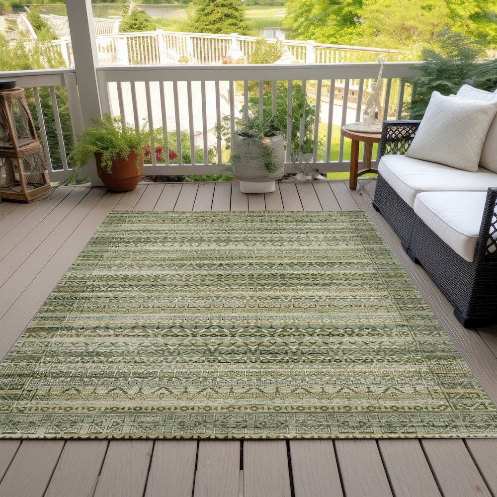 Machine Washable Indoor/Outdoor Chantille ACN2101 Green 2'6" x 3'10" Rug. Picture 8
