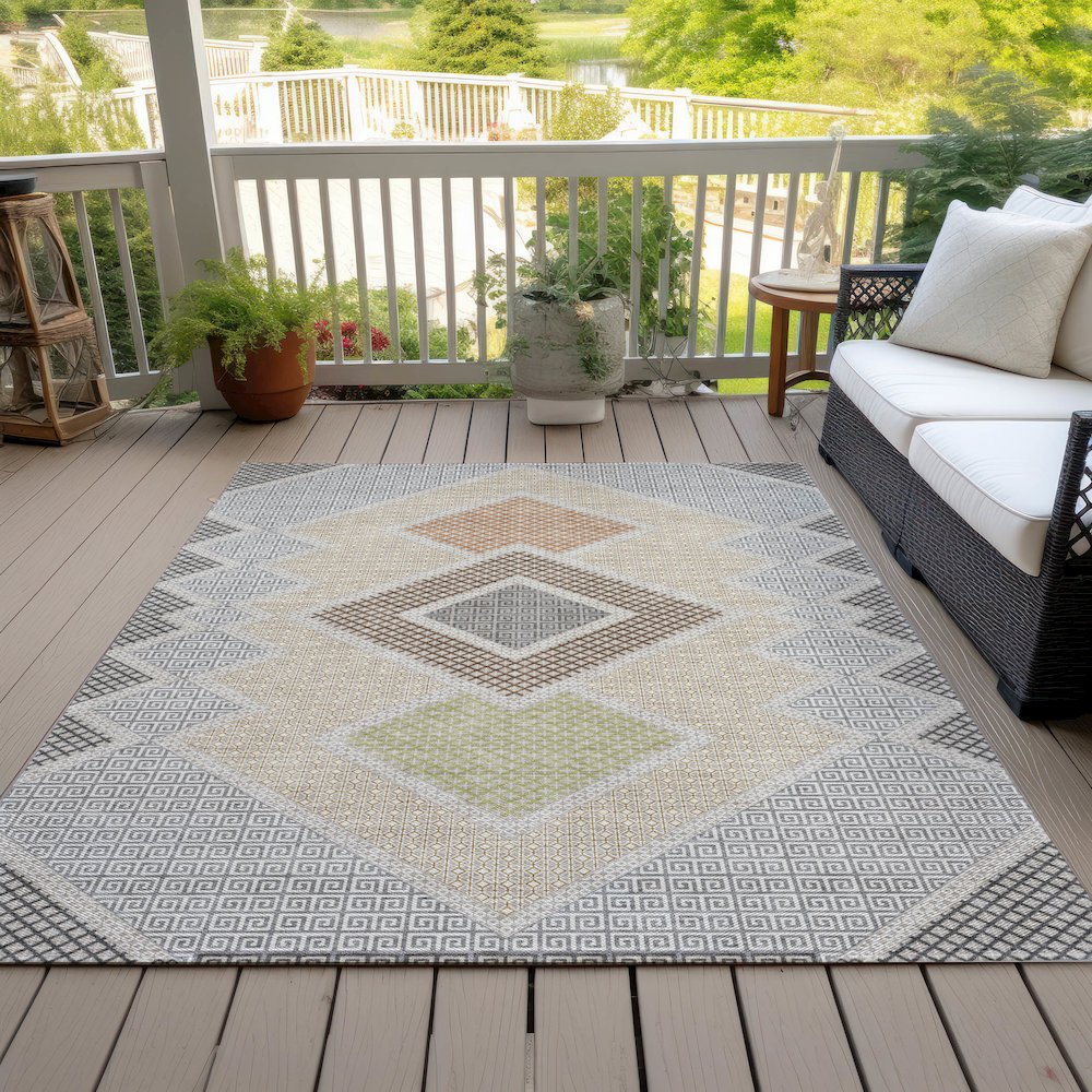 Machine Washable Indoor/Outdoor Chantille ACN2111 Pewter 2'6" x 3'10" Rug. Picture 8