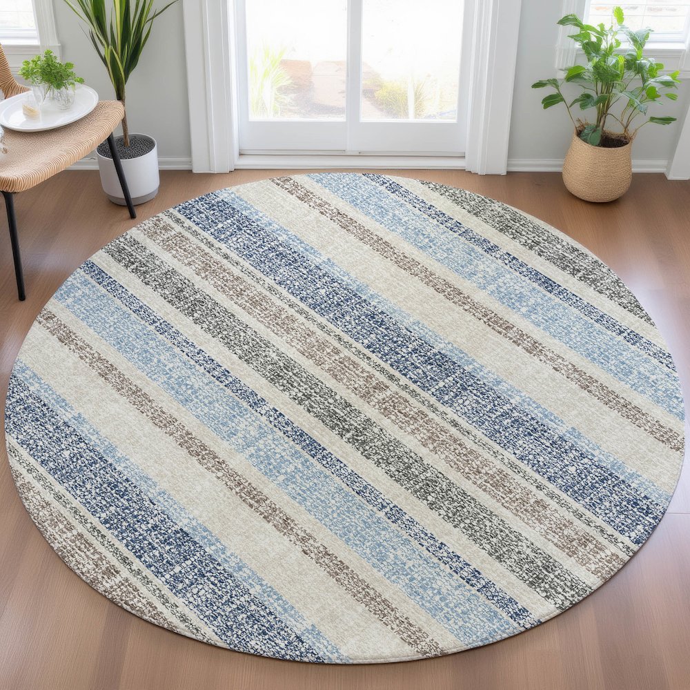 Machine Washable Indoor/Outdoor Chantille ACN2122 Navy 8' x 8' Round Rug. Picture 5