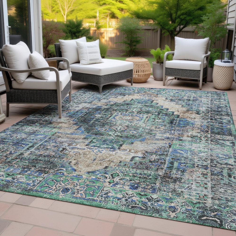 Machine Washable Indoor/Outdoor Chantille ACN2139 Green 2'6" x 3'10" Rug. Picture 8
