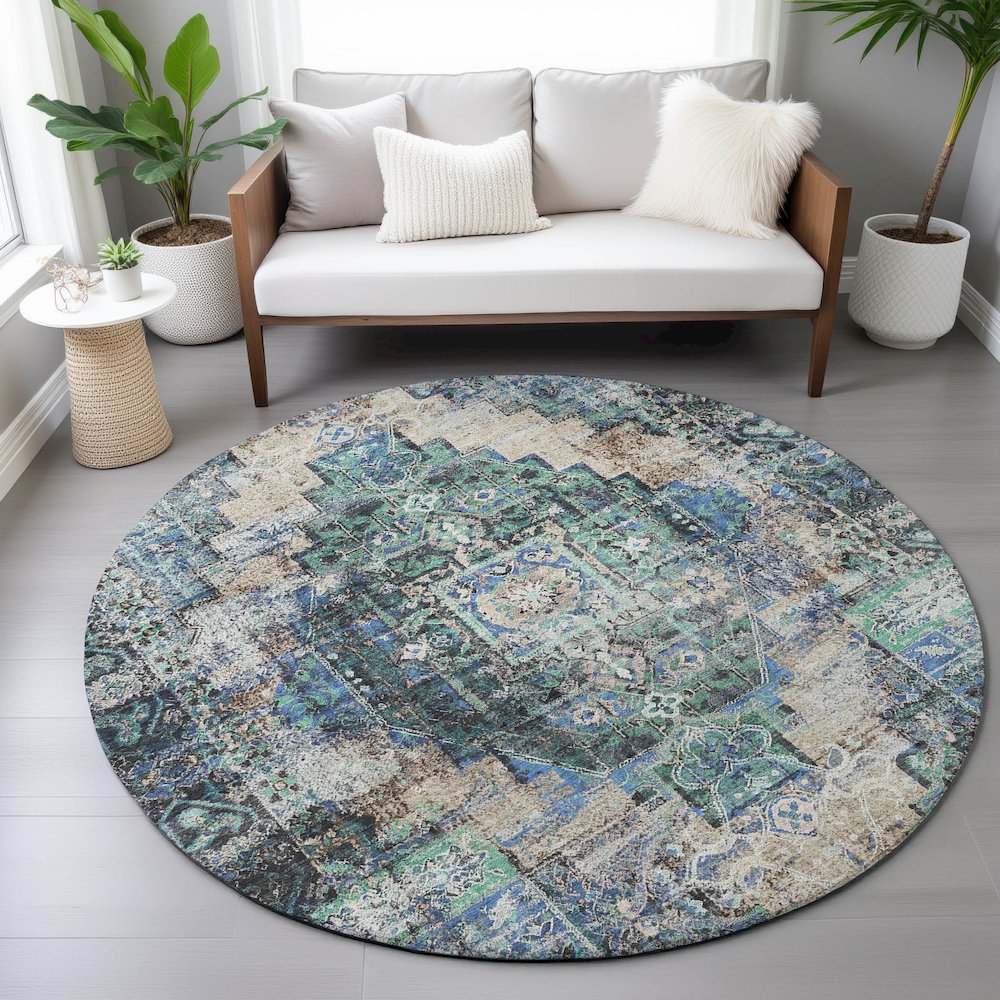 Machine Washable Indoor/Outdoor Chantille ACN2139 Green 8' x 8' Round Rug. Picture 5