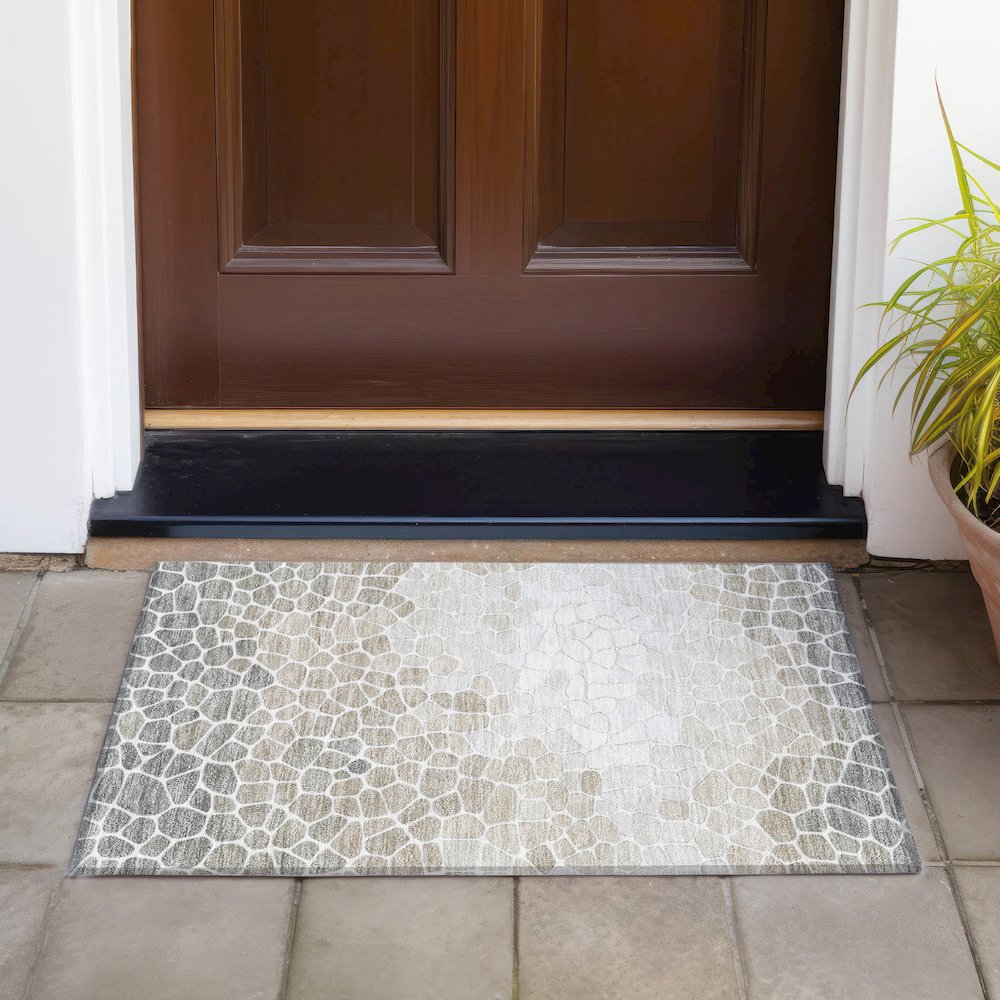 Machine Washable Indoor/Outdoor Chantille ACN2190 Taupe 1'8" x 2'6" Rug. Picture 6