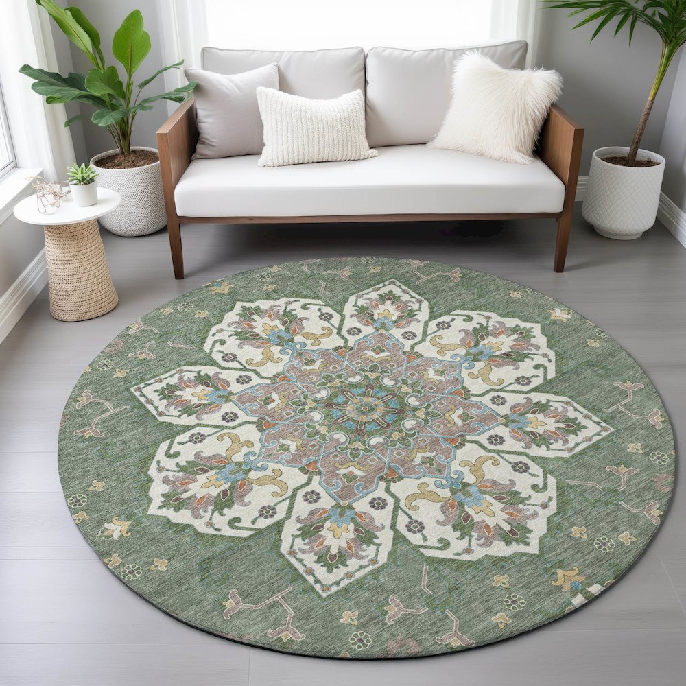 Machine Washable Indoor/Outdoor Chantille ACN2194 Green 8' x 8' Round Rug. Picture 5