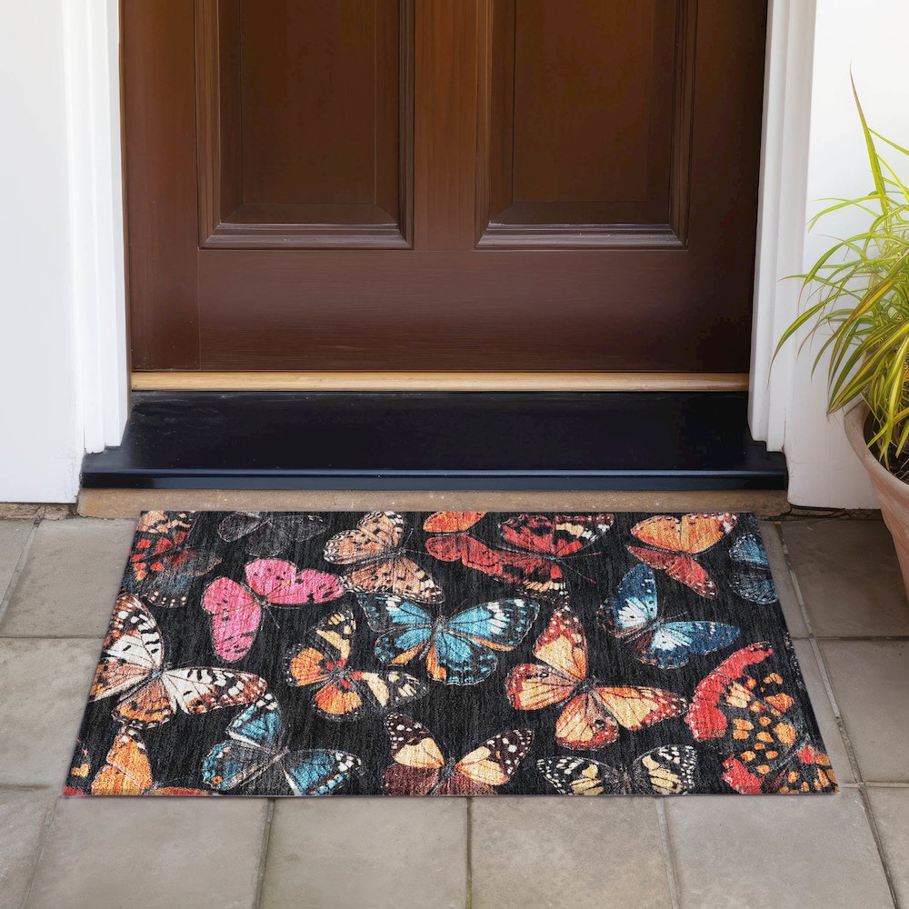 Machine Washable Indoor/Outdoor Chantille ACN2201 Black 1'8" x 2'6" Rug. Picture 6