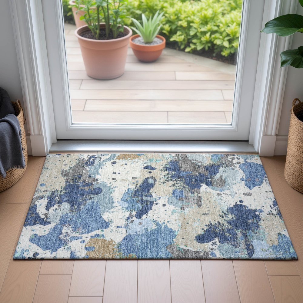 Machine Washable Indoor/Outdoor Chantille ACN2217 Denim 1'8" x 2'6" Rug. Picture 5