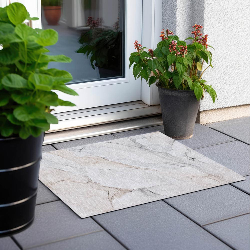 Chantille ACN515 Ivory 1'8" x 2'6" Rug. Picture 8
