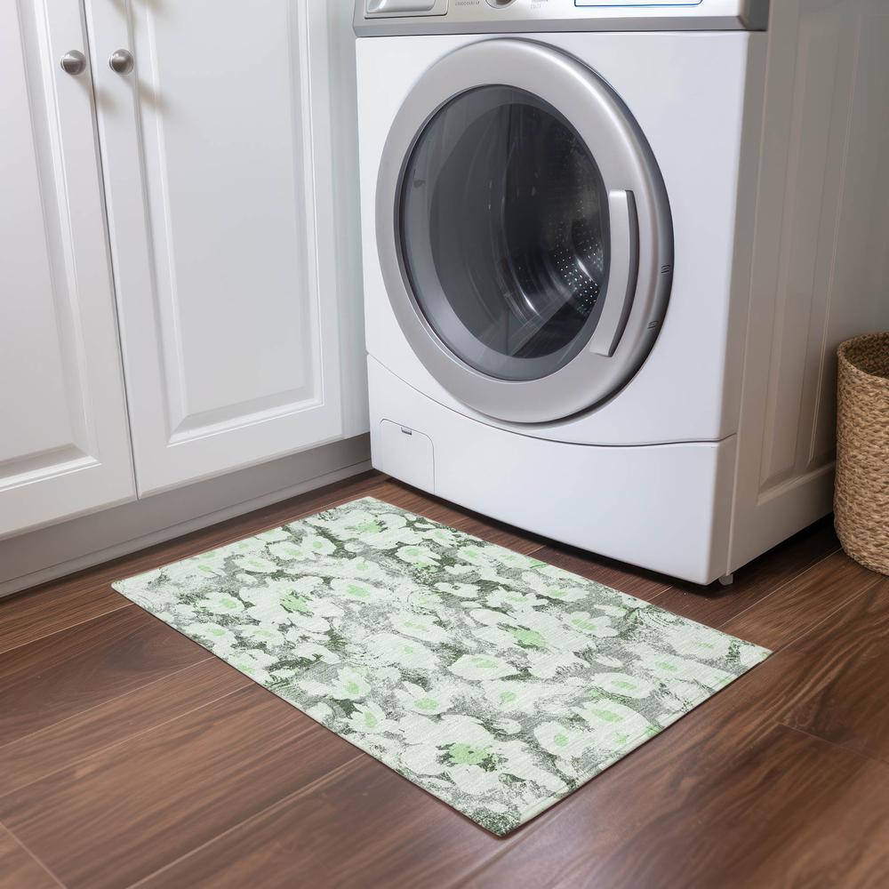 Chantille ACN538 Green 1'8" x 2'6" Rug. Picture 6