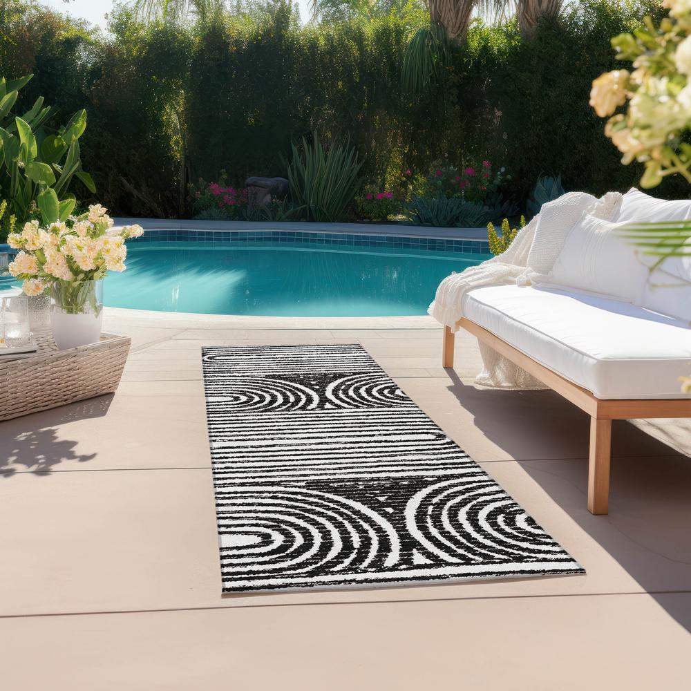 Chantille ACN540 Black 2'3" x 7'6" Rug. Picture 7