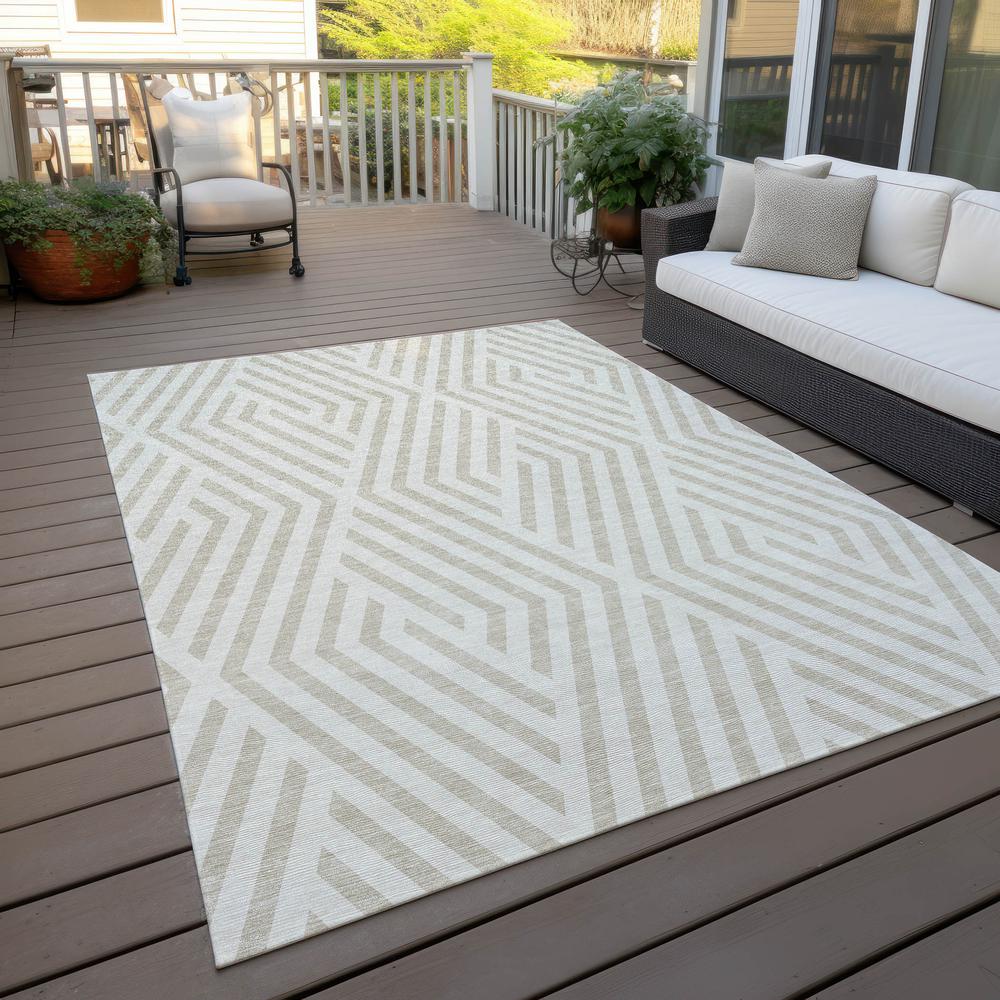 Chantille ACN550 Ivory 2'6" x 3'10" Rug. Picture 9