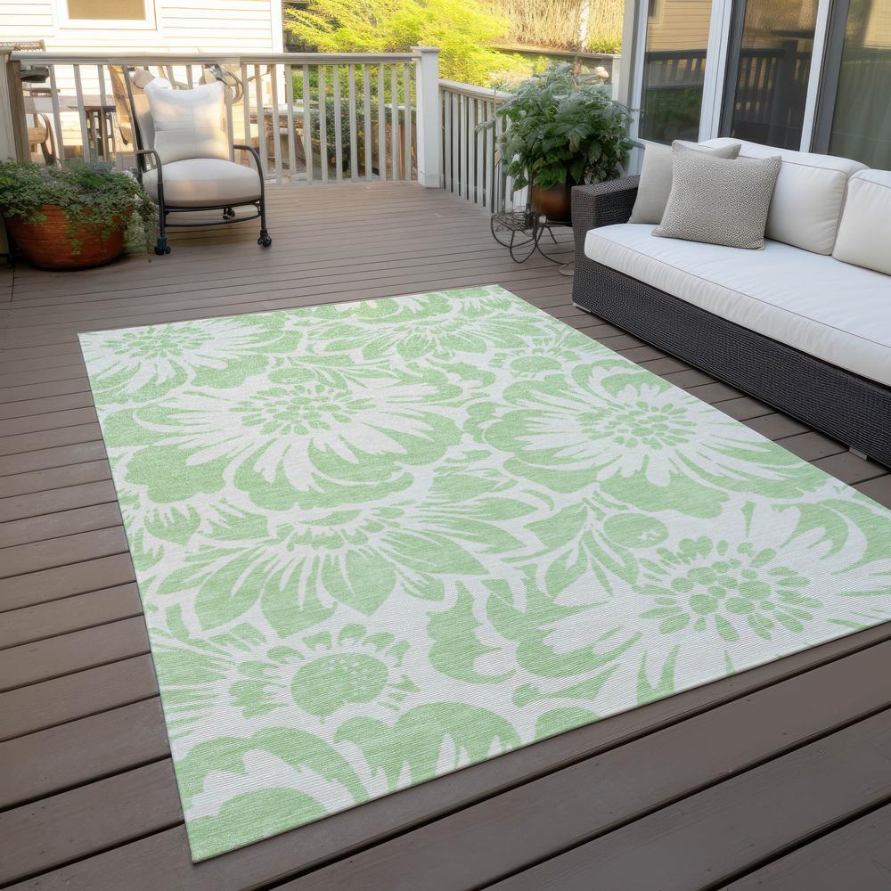 Chantille ACN551 Green 2'6" x 3'10" Rug. Picture 9