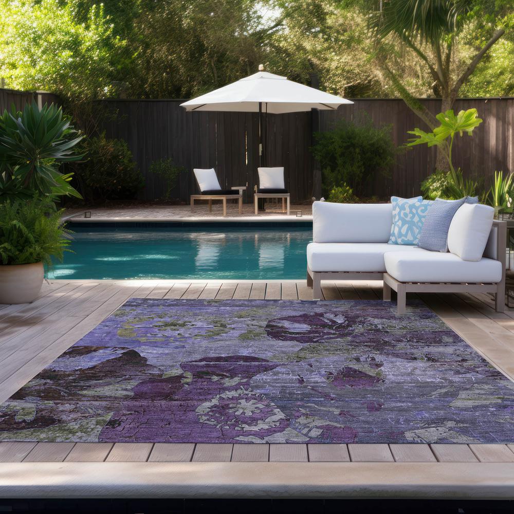Chantille ACN555 Purple 2'6" x 3'10" Rug. Picture 9