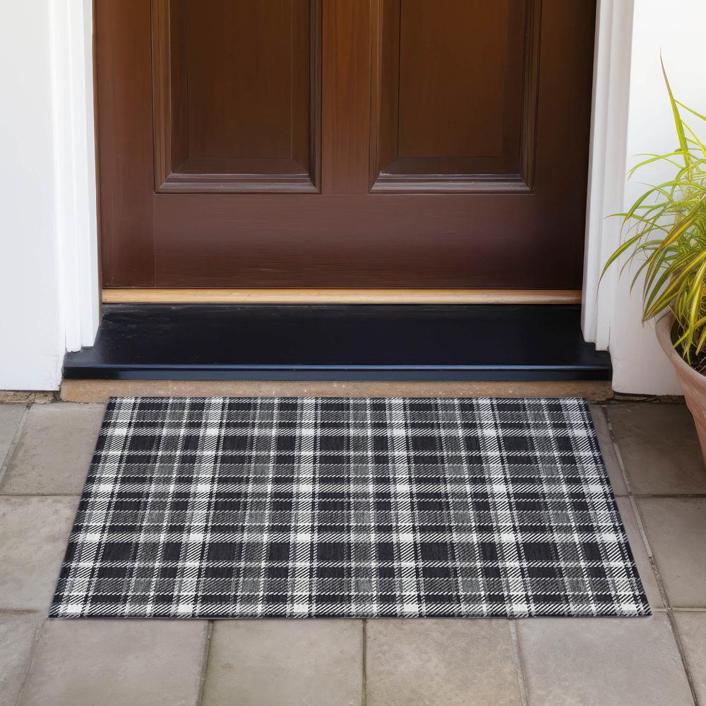 Chantille ACN563 Black 1'8" x 2'6" Rug. Picture 7