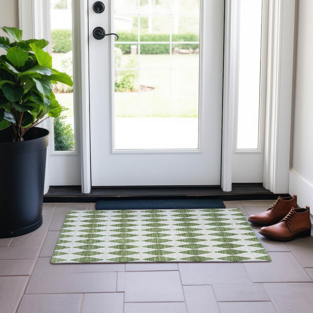 Chantille ACN578 Green 1'8" x 2'6" Rug. Picture 6