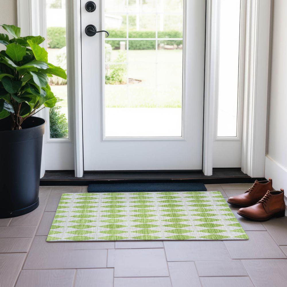 Chantille ACN578 Green 1'8" x 2'6" Rug. Picture 6