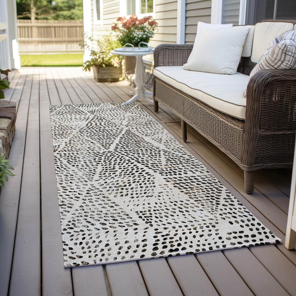 Chantille ACN591 Ivory 2'3" x 7'6" Rug. Picture 8