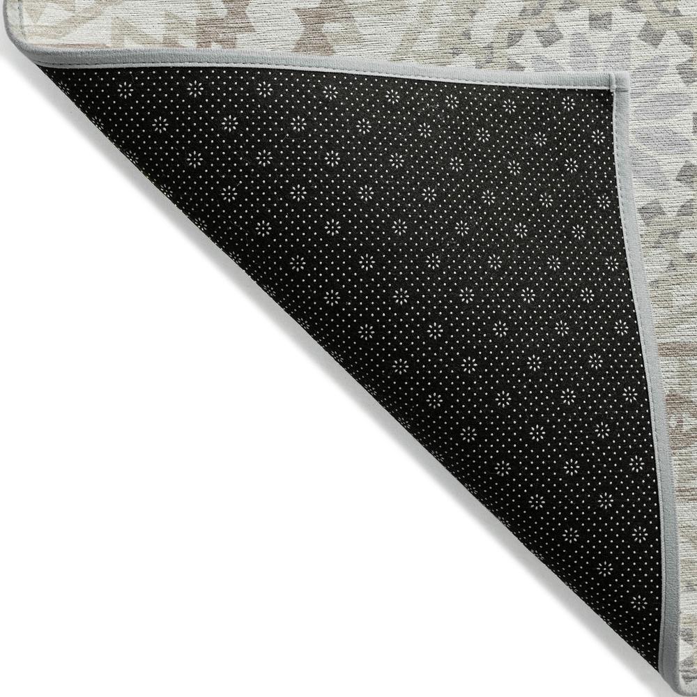 Chantille ACN619 Ivory 1'8" x 2'6" Rug. Picture 2