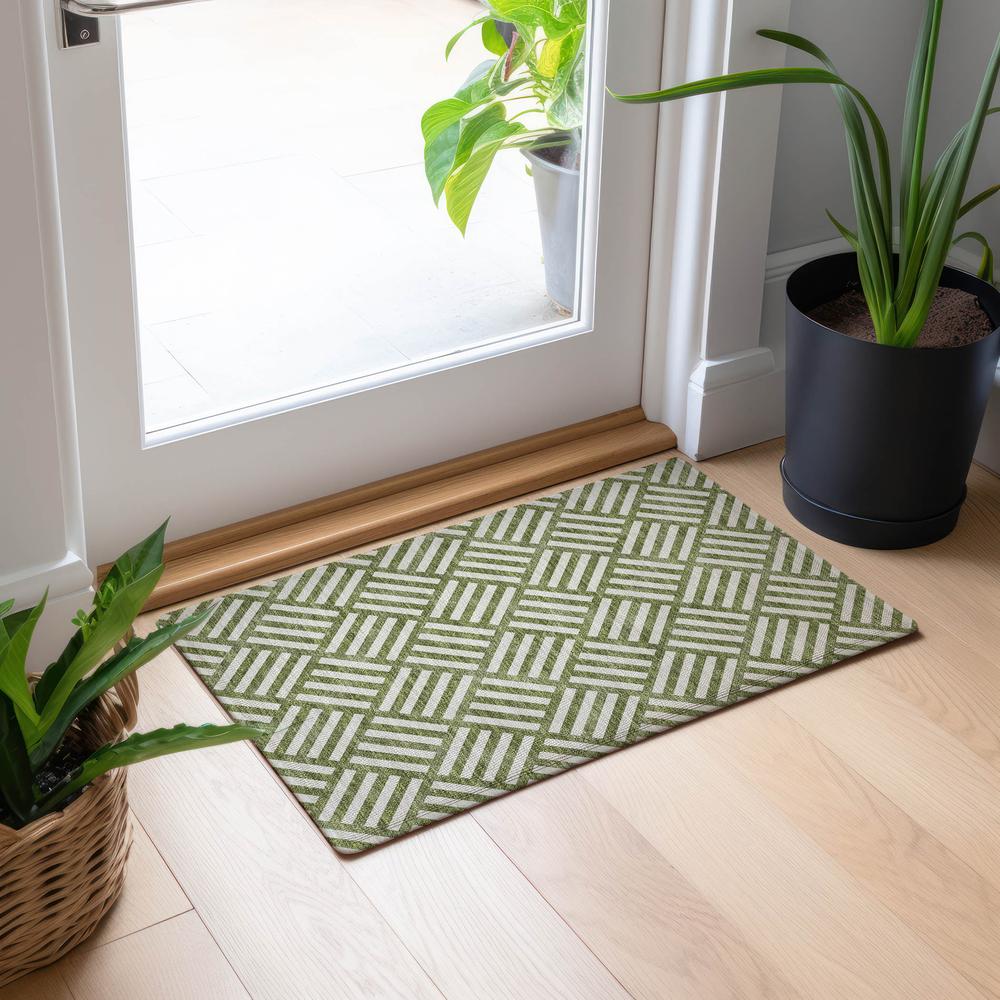 Chantille ACN620 Green 1'8" x 2'6" Rug. Picture 6