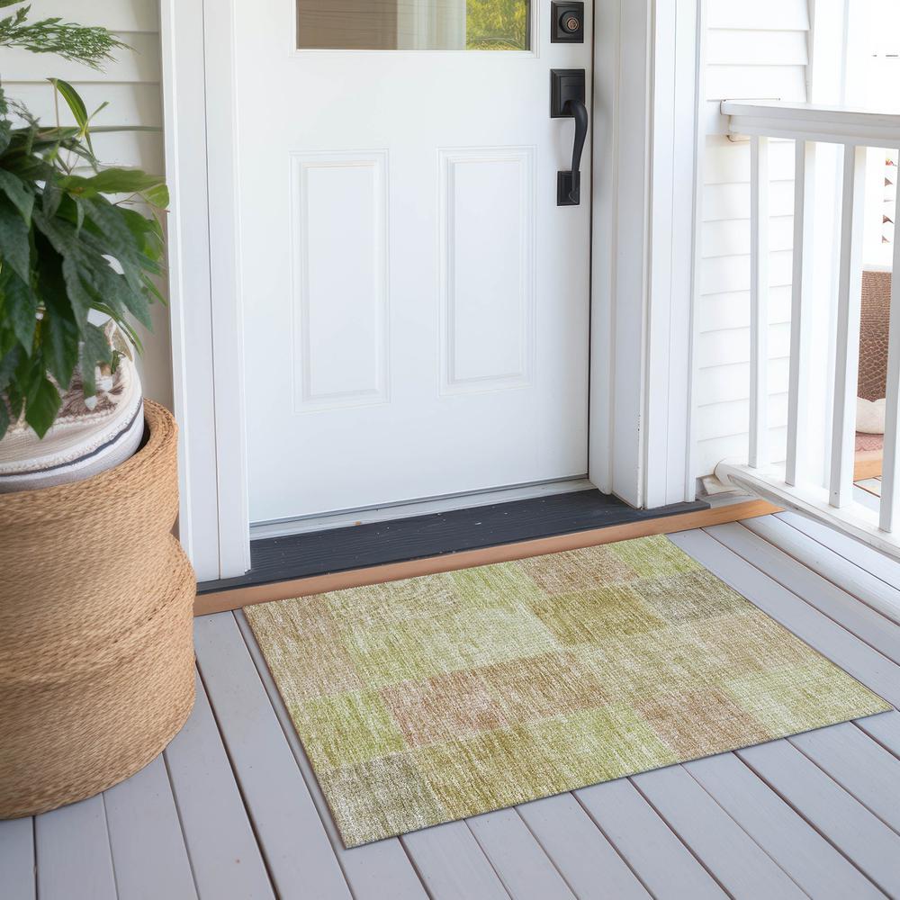 Chantille ACN664 Green 1'8" x 2'6" Rug. Picture 7