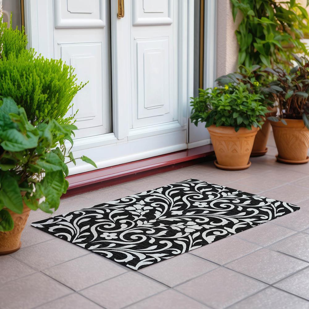 Chantille ACN875 Black 1'8" x 2'6" Rug. Picture 6