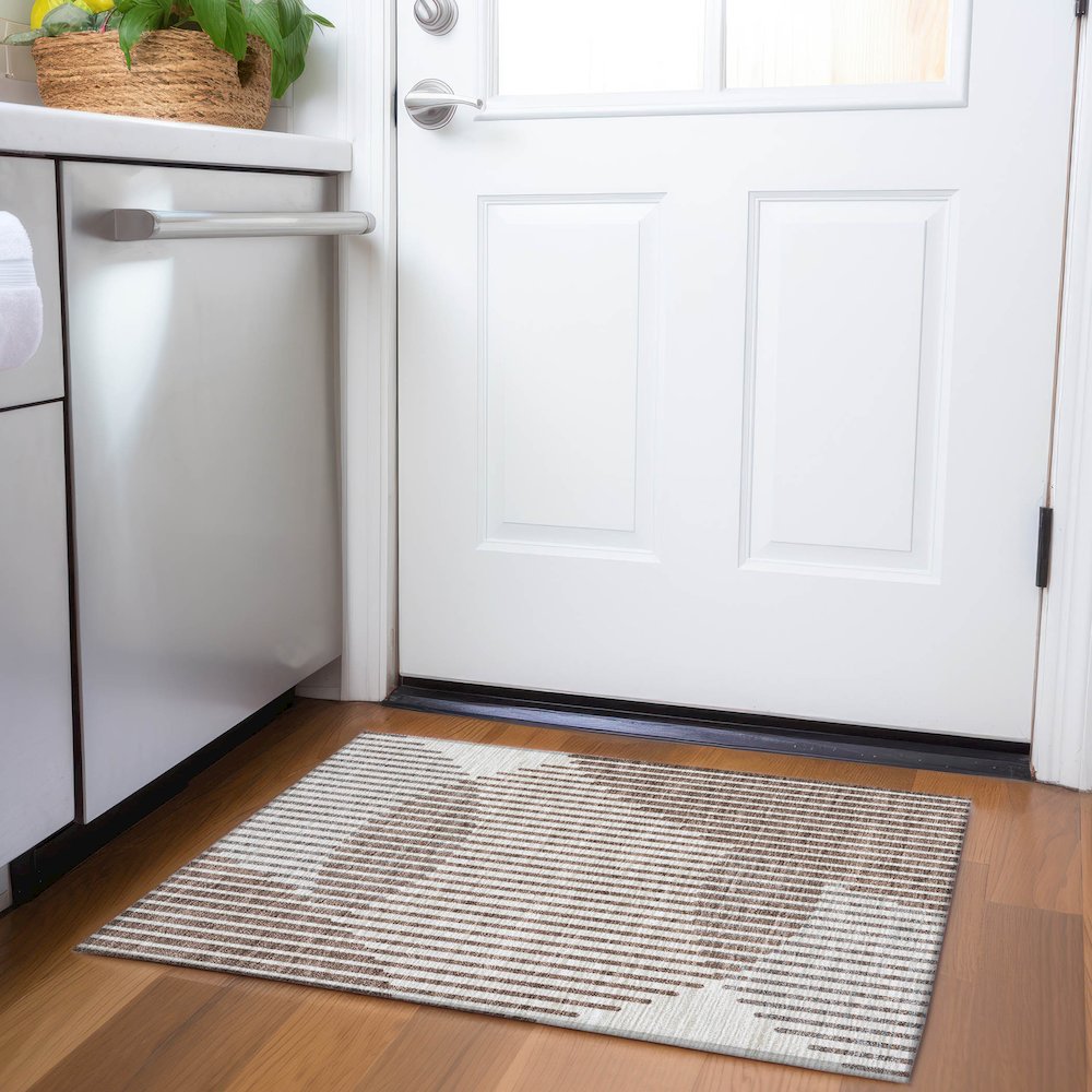 Premium Machine Washable Mayfield AMF1001 Brown 1'8" x 2'6" Rug. Picture 5