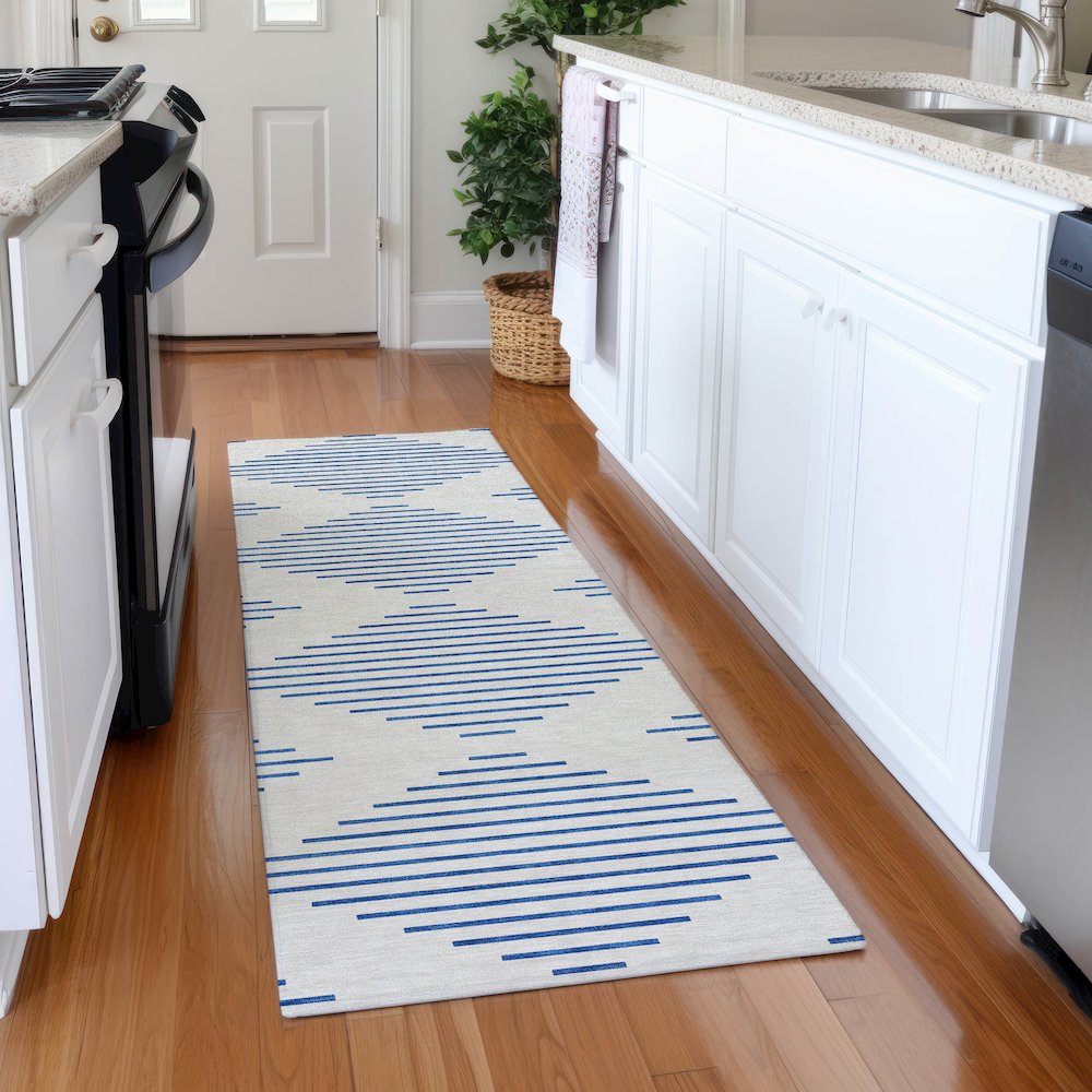 Premium Machine Washable Mayfield AMF1017 Ivory 2'3" x 7'6" Runner Rug. Picture 5