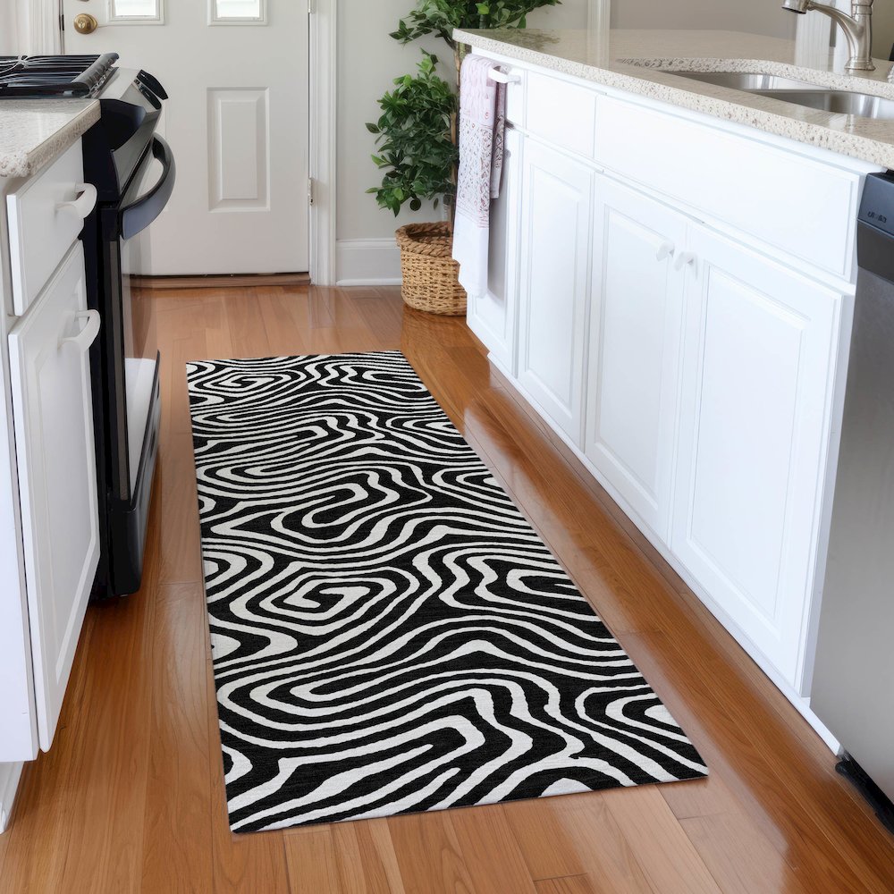 Premium Machine Washable Mayfield AMF1020 Black 2'3" x 7'6" Runner Rug. Picture 5