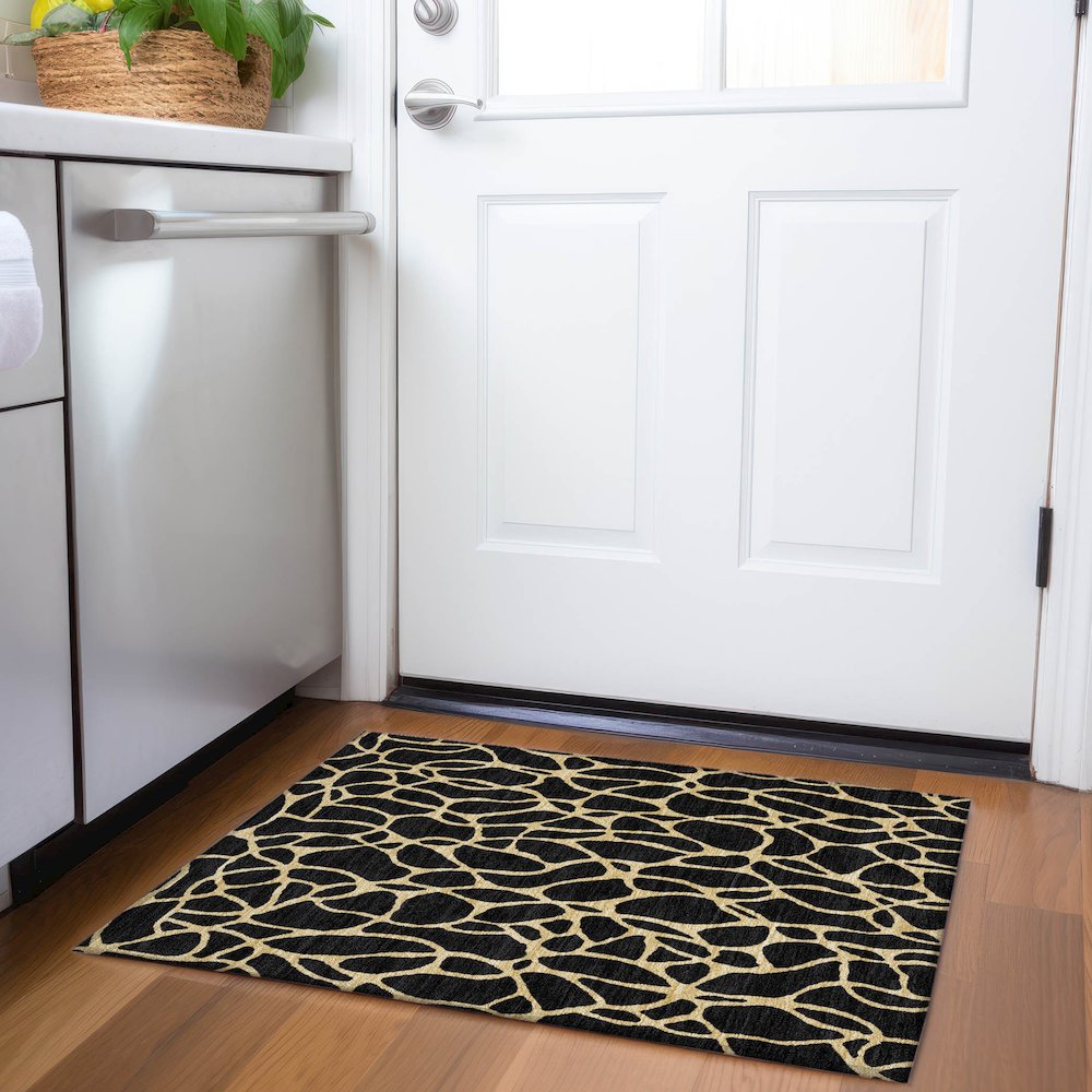 Premium Machine Washable Mayfield AMF1023 Black 1'8" x 2'6" Rug. Picture 5