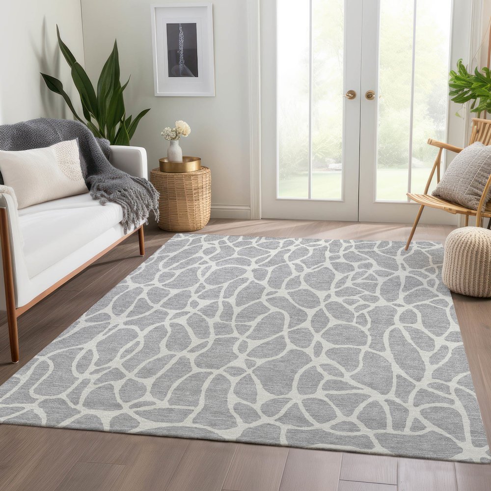 Premium Machine Washable Mayfield AMF1024 Silver 2'6" x 3'10" Rug. Picture 6