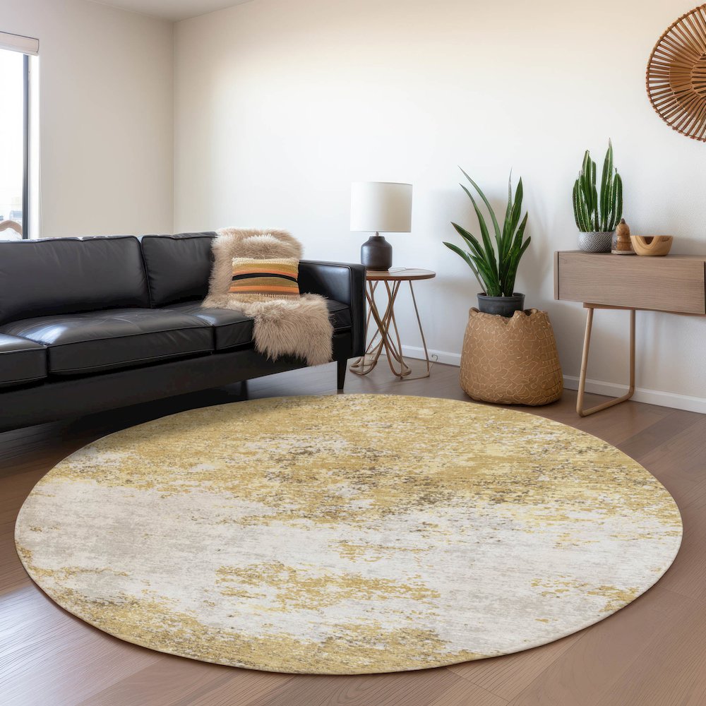 Premium Machine Washable Mayfield AMF1027 Gold 8' x 8' Round Rug. Picture 5