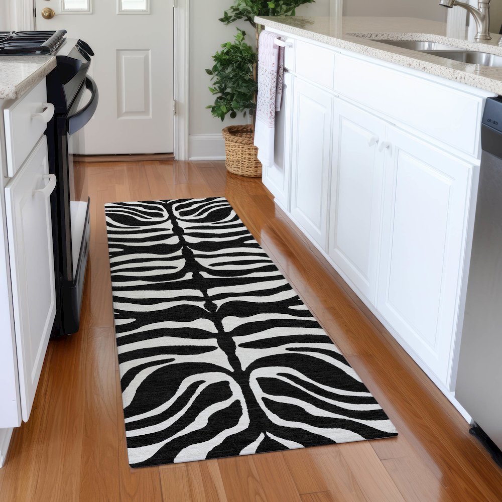 Premium Machine Washable Mayfield AMF1042 Black 2'3" x 7'6" Runner Rug. Picture 5