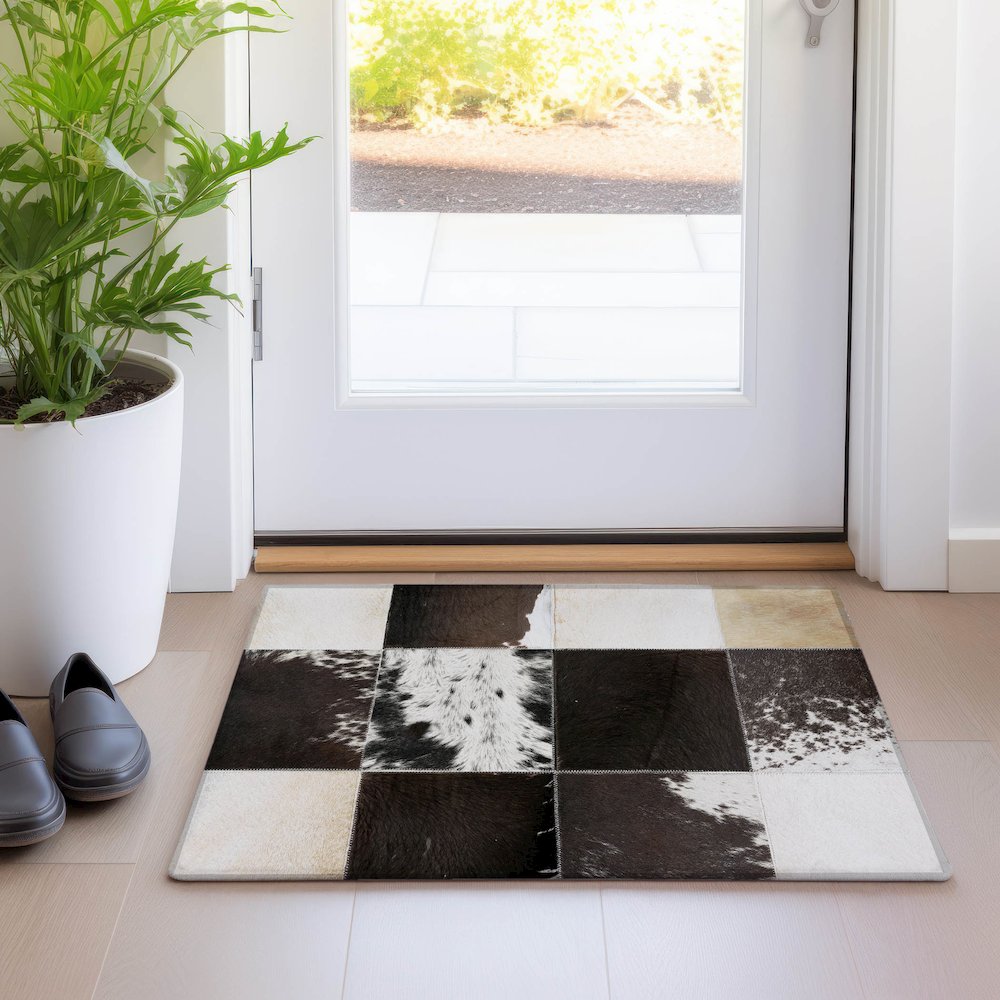 Premium Machine Washable Mayfield  Black 1'8" x 2'6" Rug. Picture 5