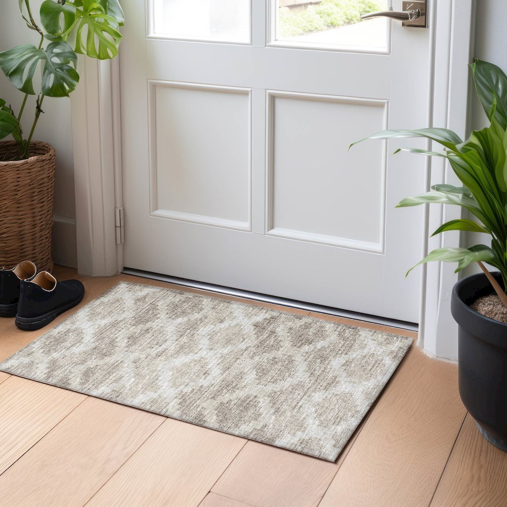 Premium Machine Washable Mayfield  Tan 1'8" x 2'6" Rug. Picture 5